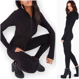 BlackMilk Snuggle Suit Black, XS